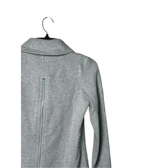 1640. LULULEMON‎ GRAY EN ROUTE JACKET SIZE 6 ZIPPER DETAIL IN BACK COLLARED - Picture 11 of 13